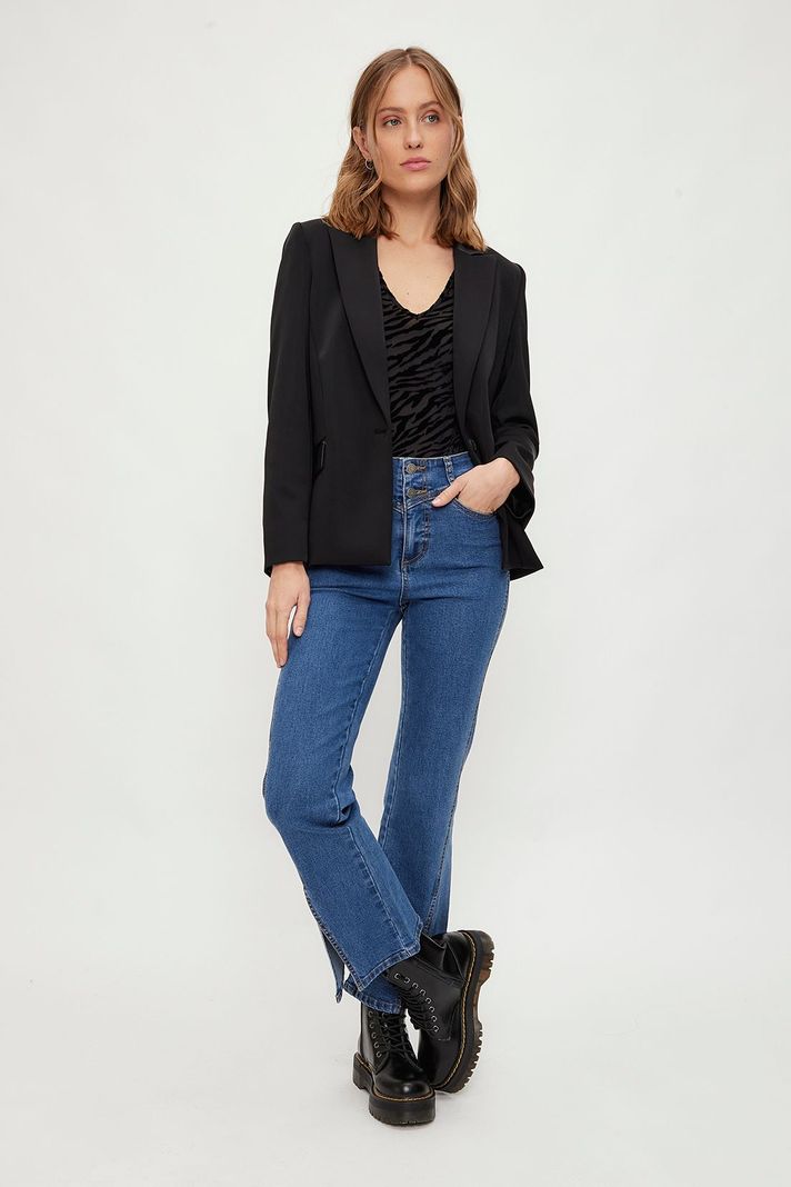 Blazer Liso Negro iO 16020224005102-0