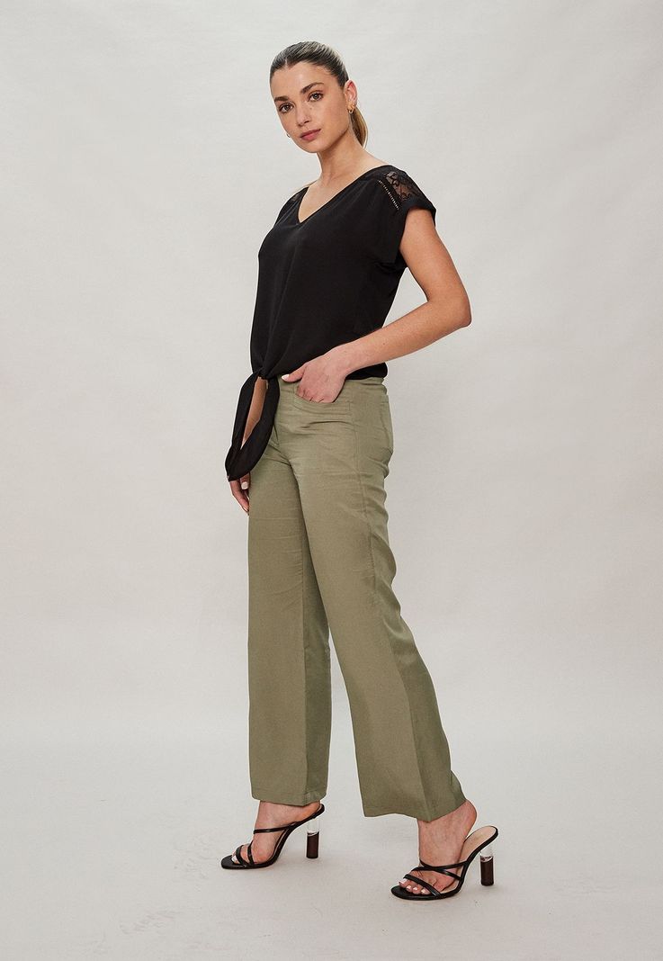 Blusa Con Encaje Negro Ash 14007124002102-1
