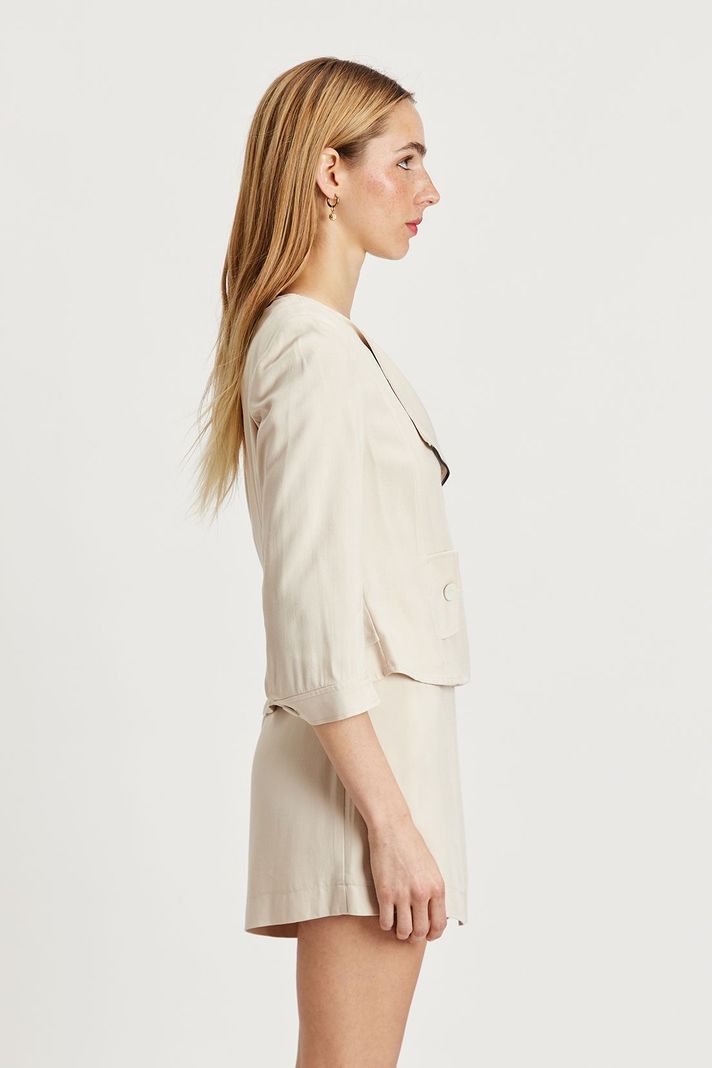 Casaca Lisa Beige iO 17520224007106-2