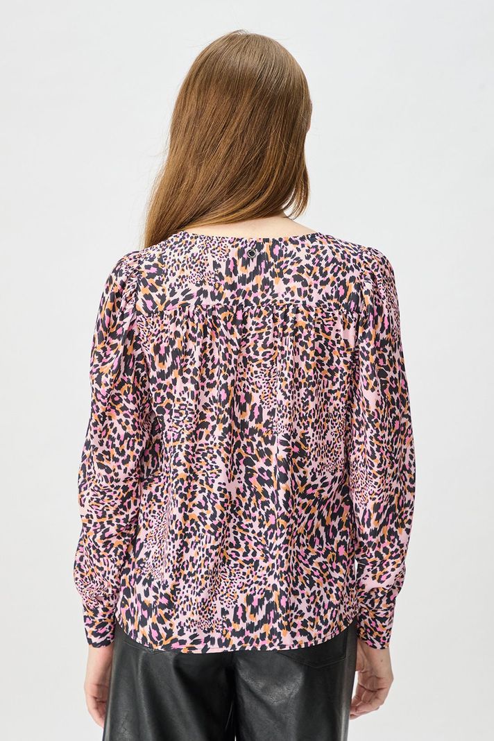 Blusa Fantasia Rosado iO 14120125056123-3