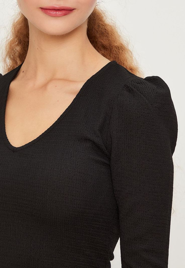 Polera Lisa Negro iO 14220224051102-1