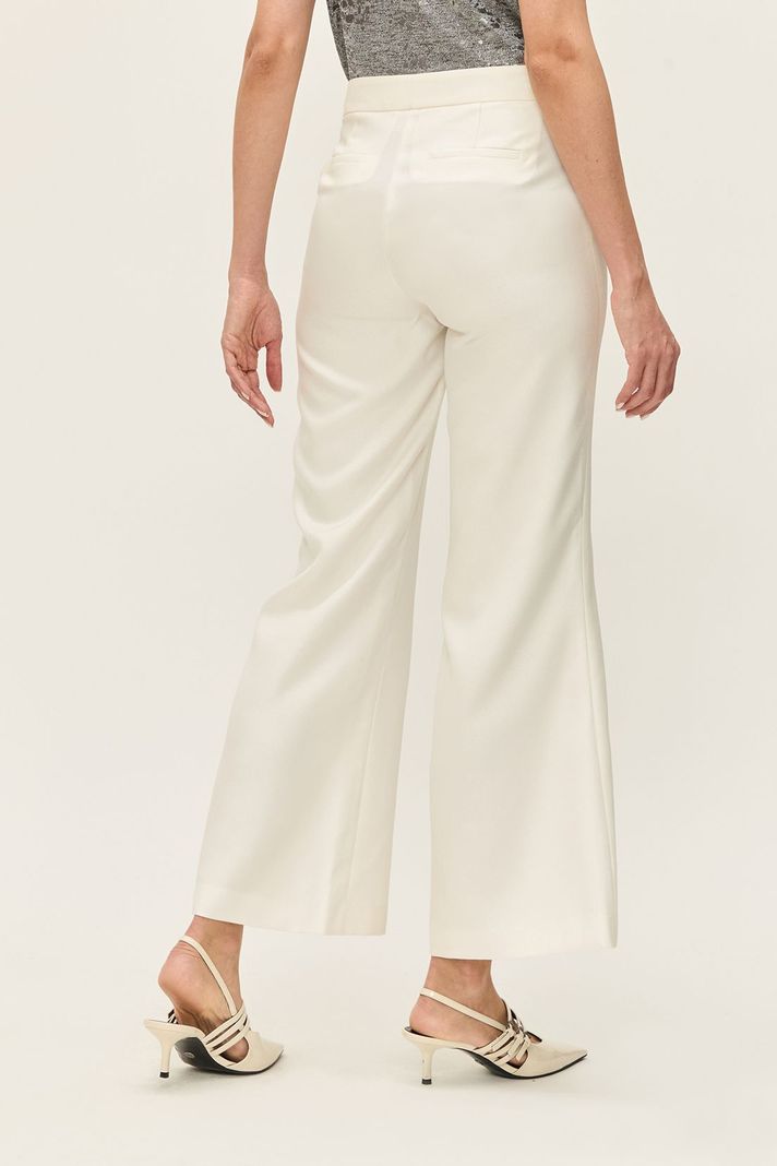 Pantalon Liso Flare Blanco Ash 11007224059105-3