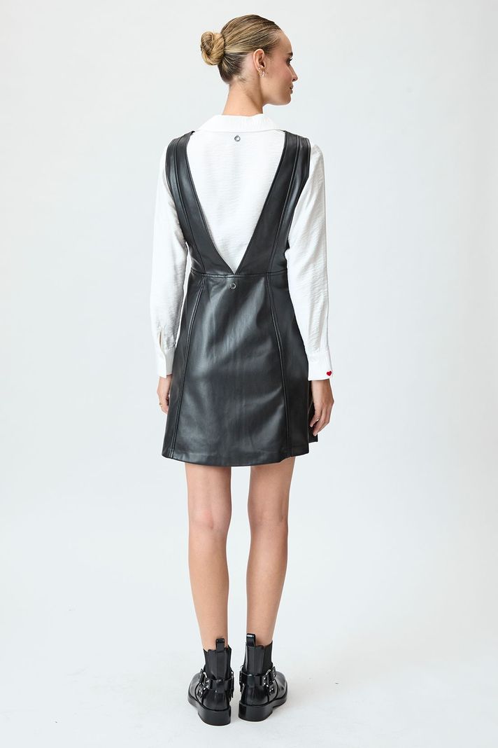 Vestido Liso Negro iO 13020125051102-4