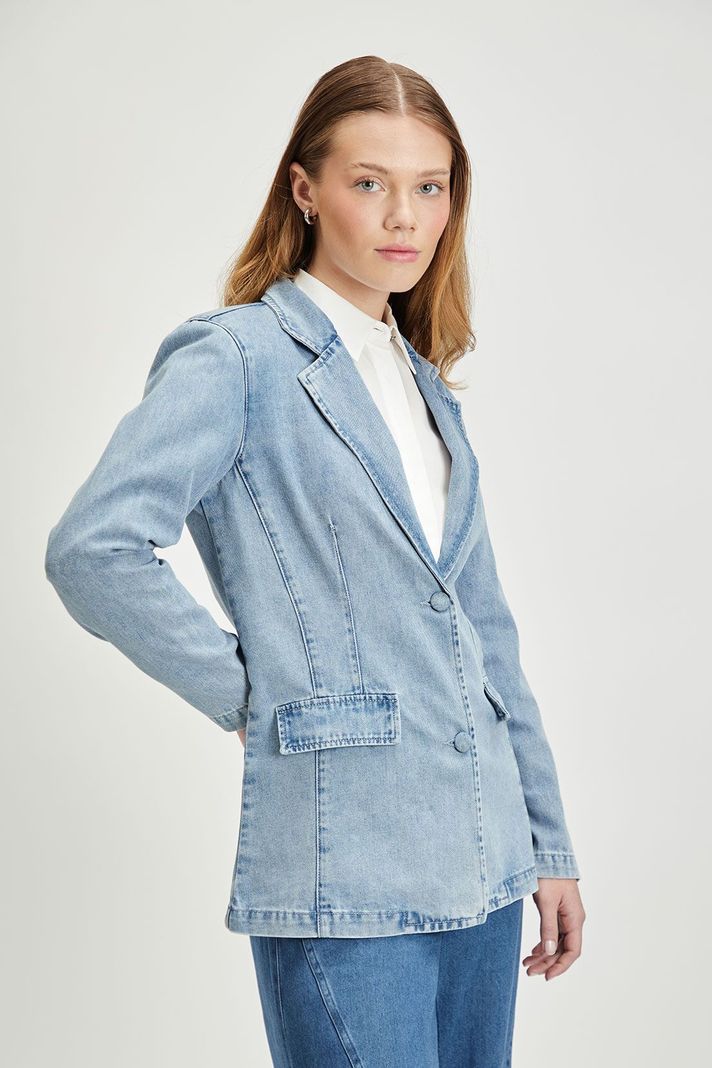 Blazer Liso Celeste iO 16020224012110-3