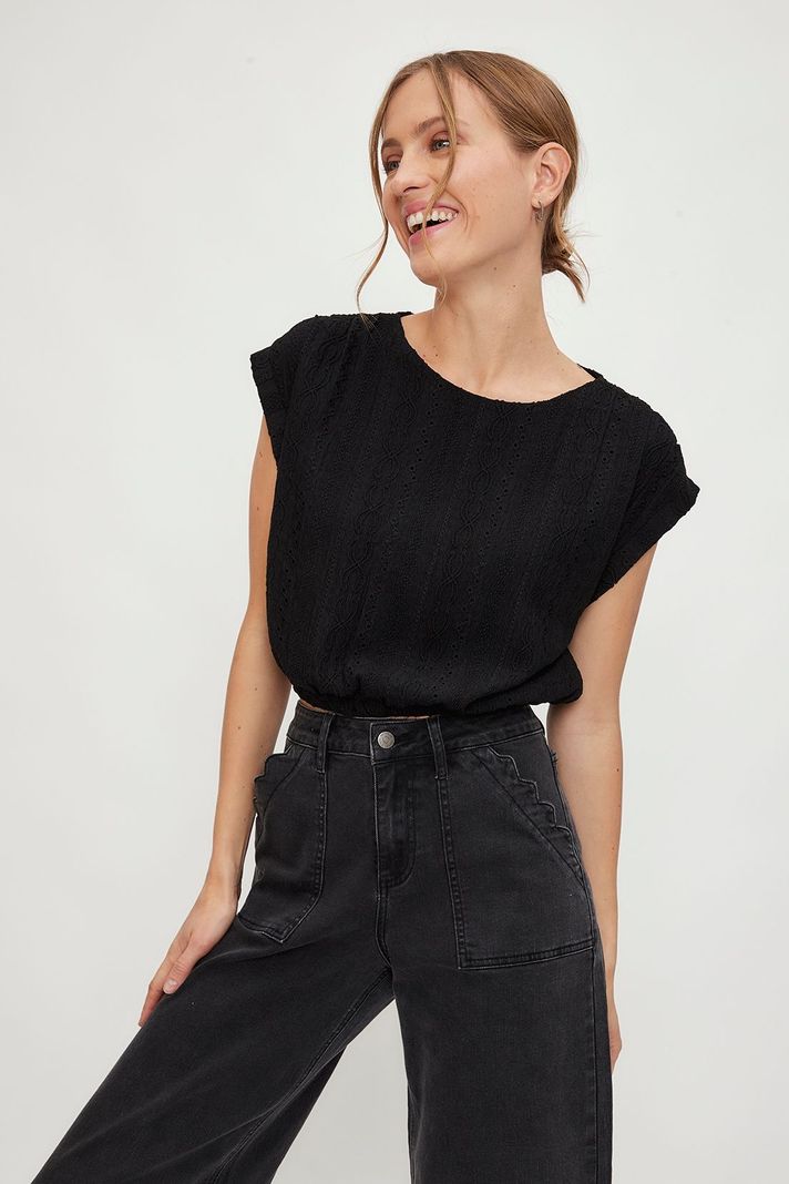 Polera Lisa Negro iO 14220224060102-0