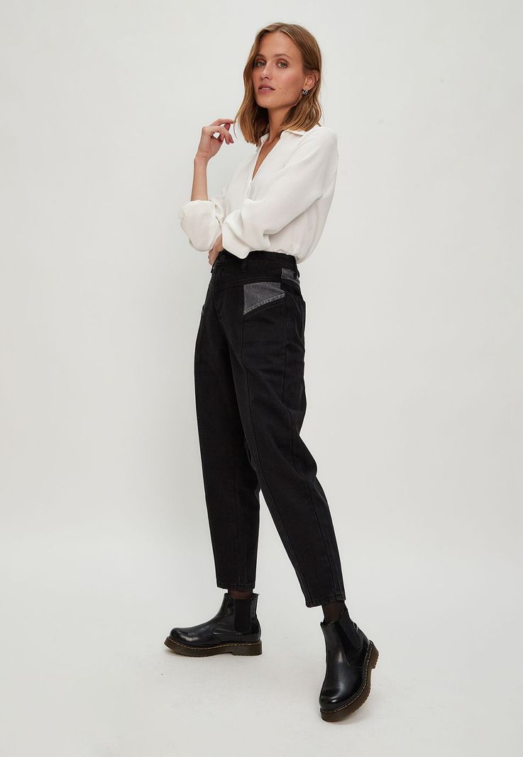 Jeans Liso Negro iO 11320224053102-3