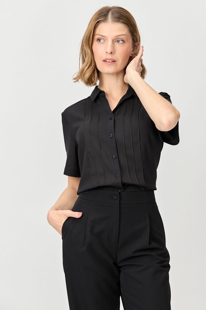 Blusa Camisera Pliegues Negro Ma Griffe 14002224064102-0