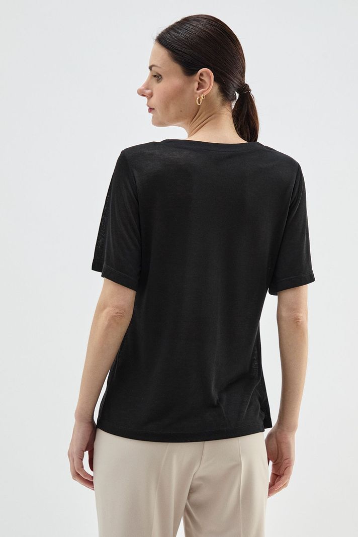 Polera Escorte Redondo Con Botones Decorativos En Delantero Negro Ma Griffe 14202224059102-3