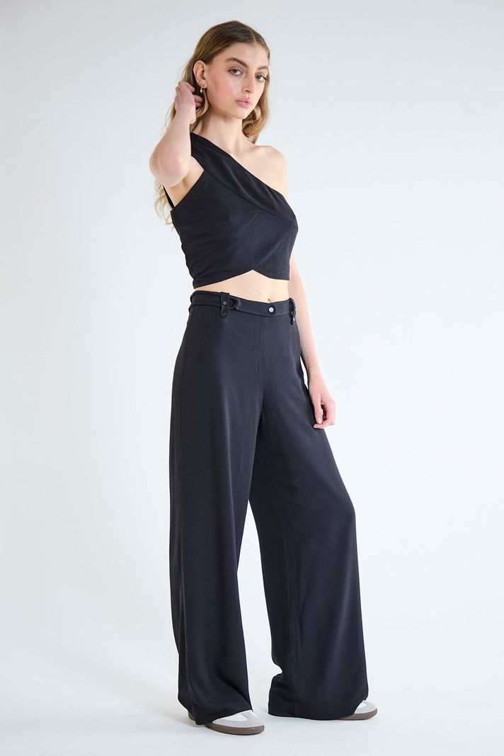 Pantalon Liso Negro iO 11020125004102-3
