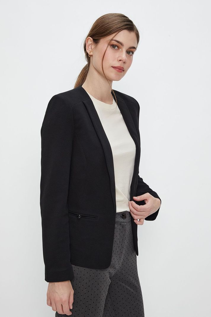 Blazer Liso Negro Ash 16007224053102-2