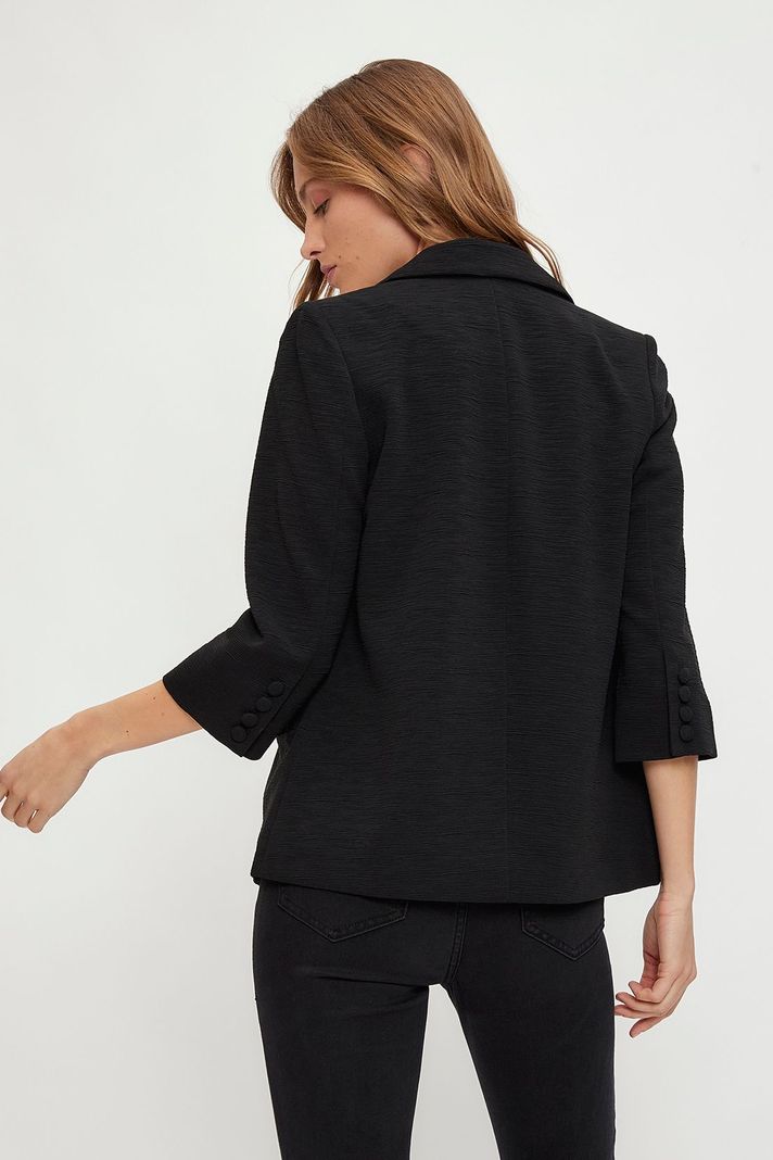 Blazer Liso Negro iO 16020224006102-4