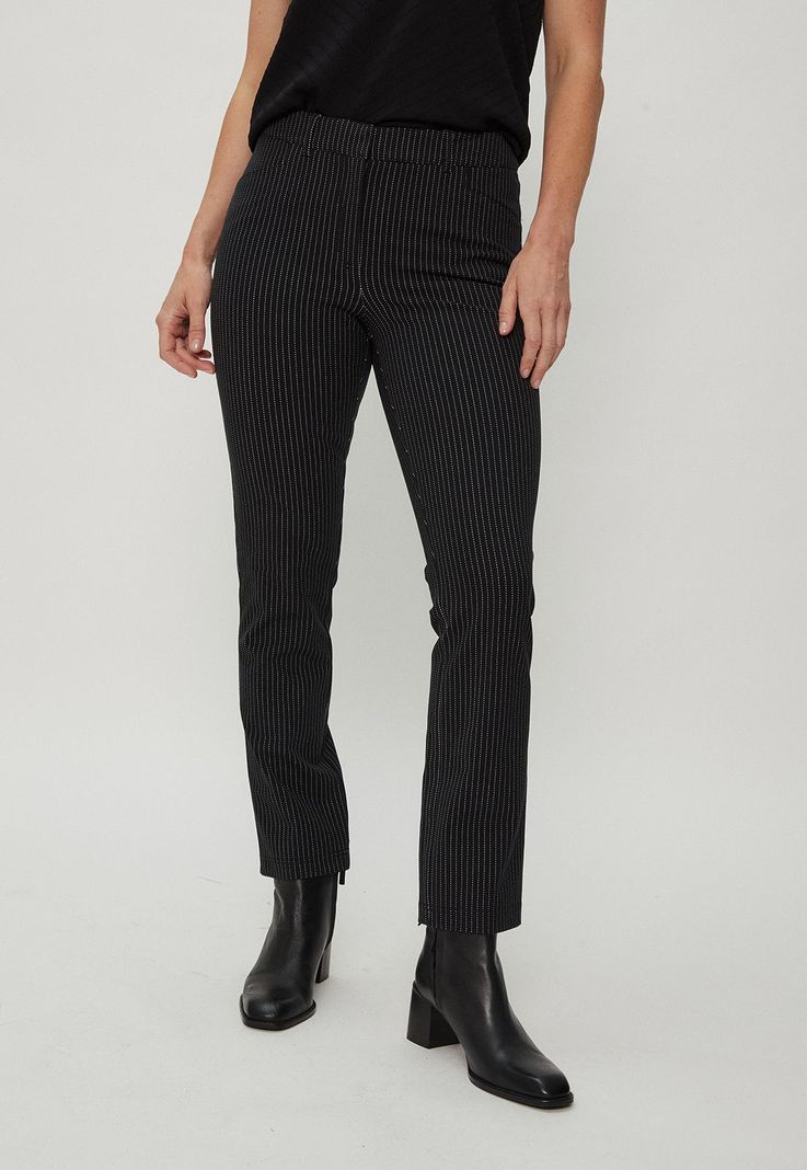 Pantalon Estampado Lineas Negro Ma Griffe 11102124004102-1