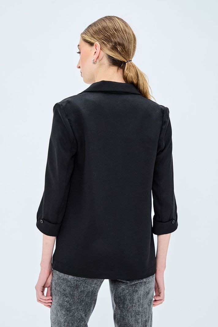 Blazer Liso Negro iO 16004224004102-3