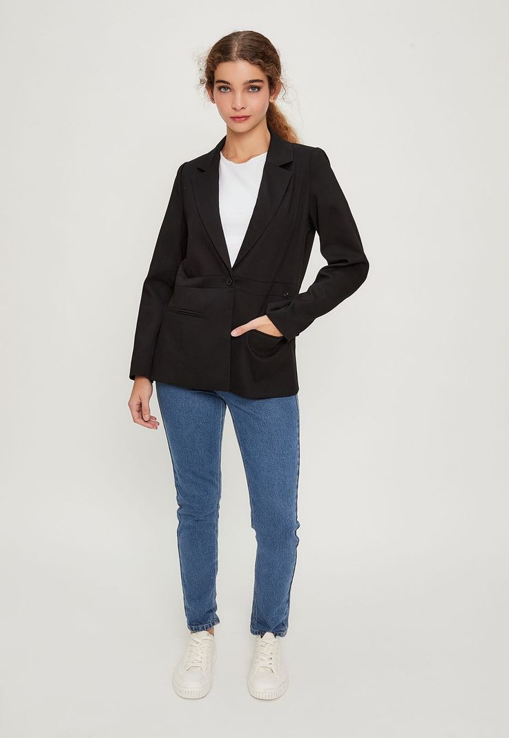 Blazer Liso Negro iO 16020224051102-0