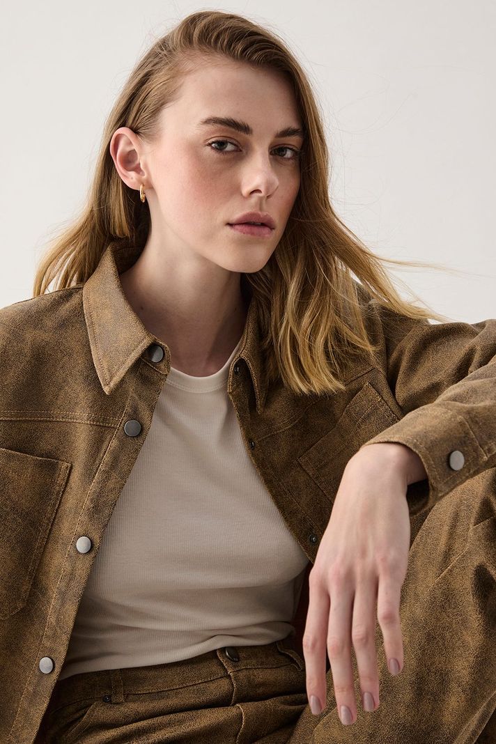 Chaqueta Lisa Avellana 17507125052126-1