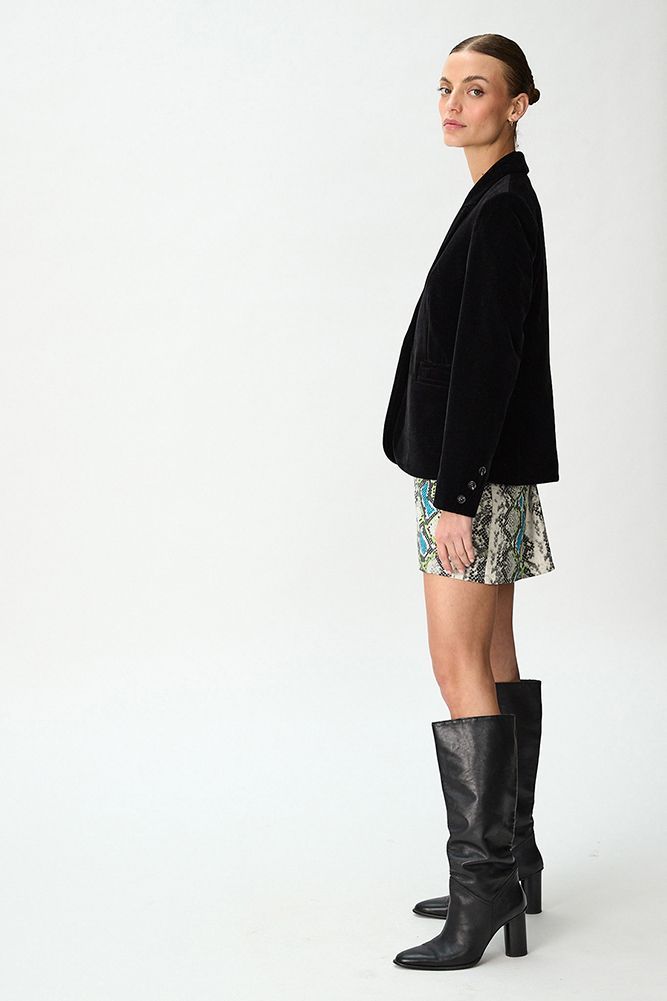 Blazer Liso Negro 16020125060102-3