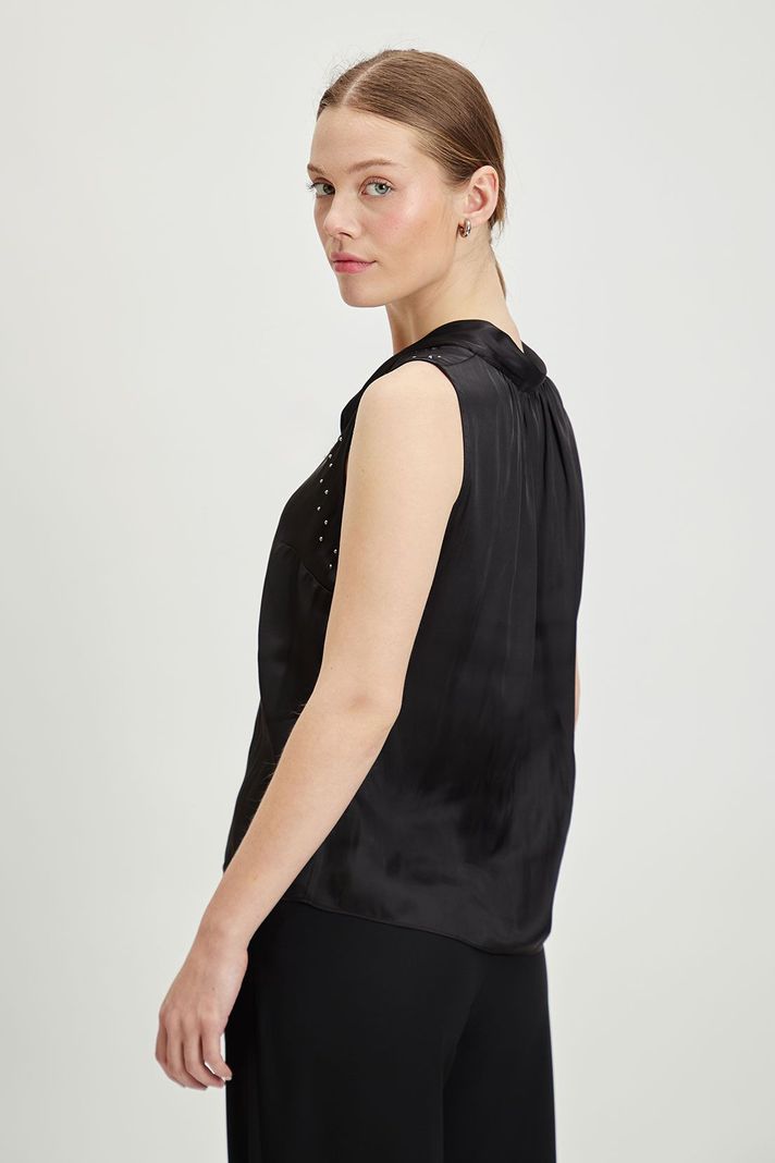 Blusa Lisa Negro iO 14020224015102-2