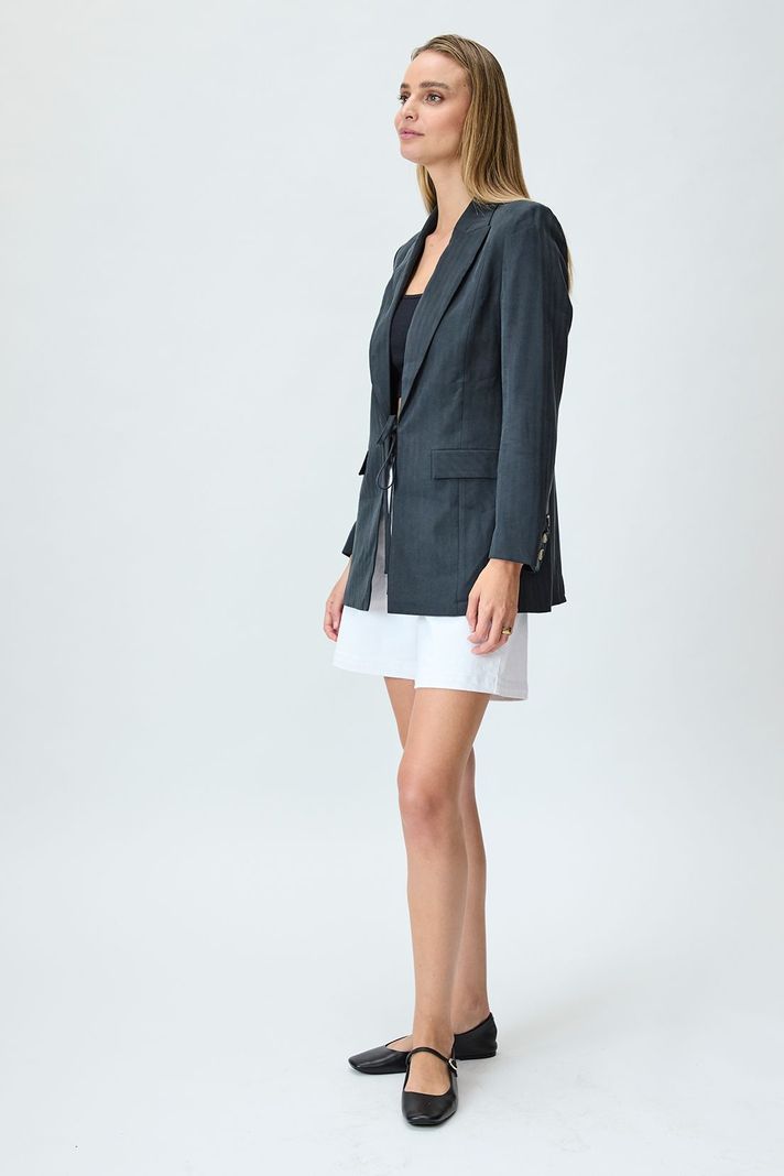 Blazer Liso Negro iO 16020125005102-3