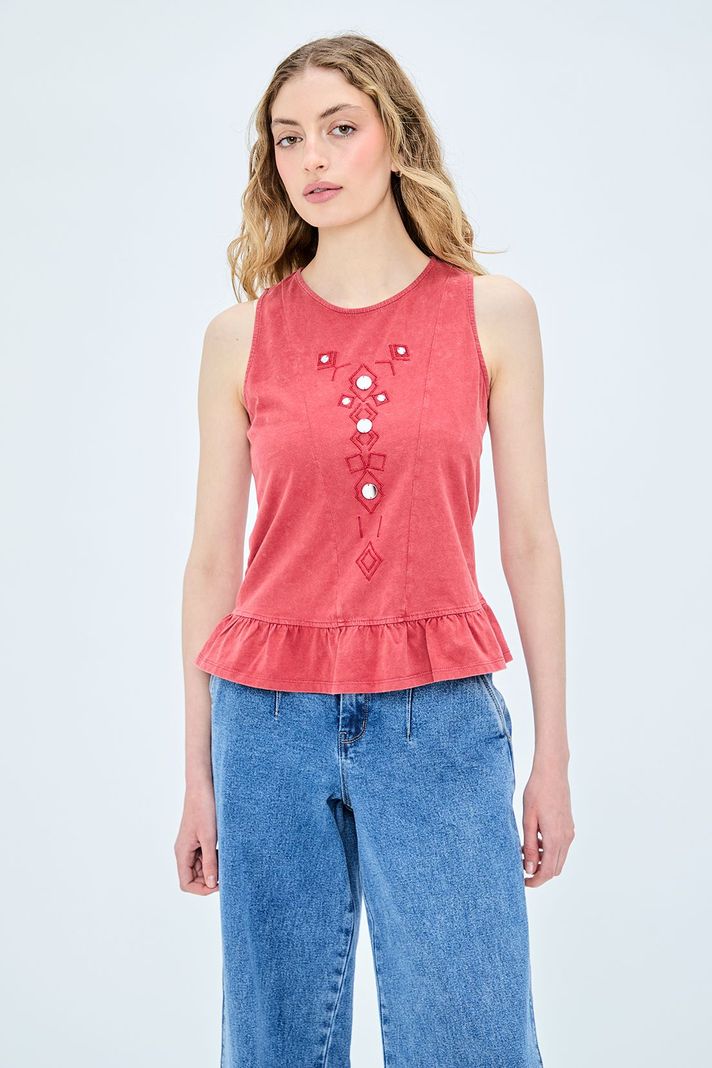Polera Lisa Burdeo iO 14220224011112-0