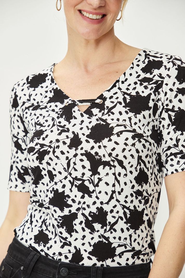 Polera Estampada Flores Blanco Ma Griffe 14602224054105-1