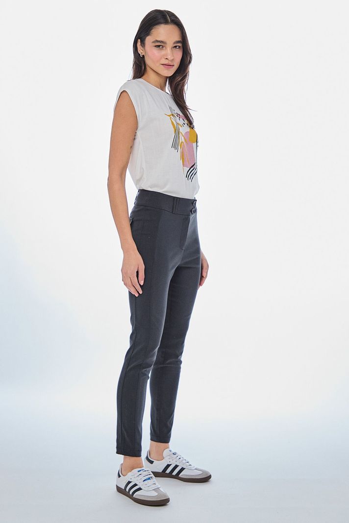 Pantalon Liso Negro iO 11020224025102-3