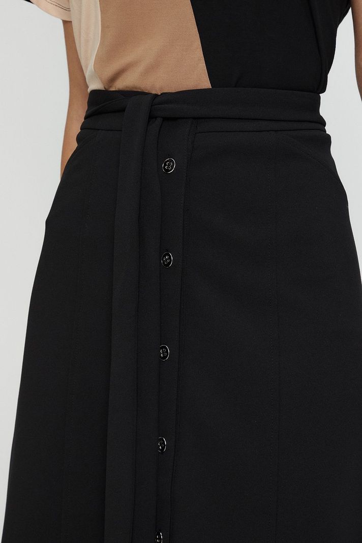 Falda Lisa Negro Ma Griffe 12002224003102-1