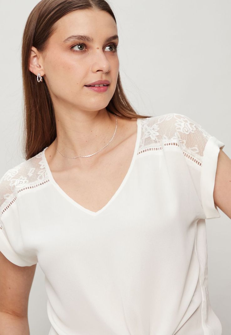 Blusa Lisa Blanco Ash 14007124002105-3