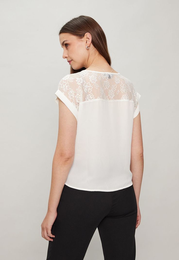 Blusa Lisa Blanco Ash 14007124002105-4