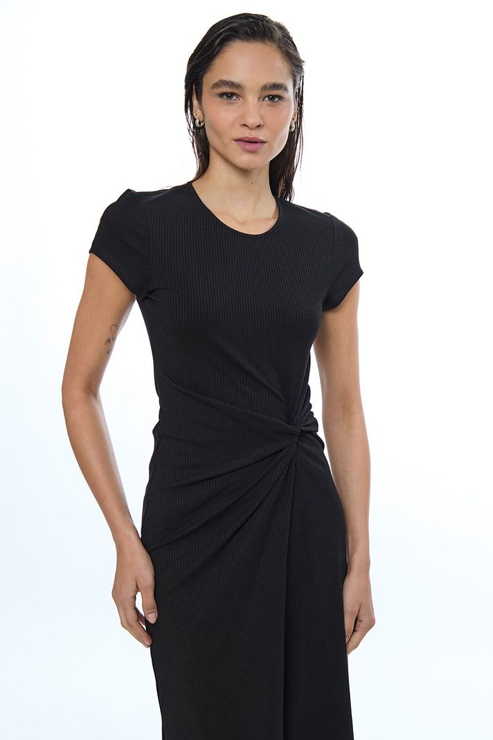 Vestido Liso Largo Negro iO 13420224005102-2
