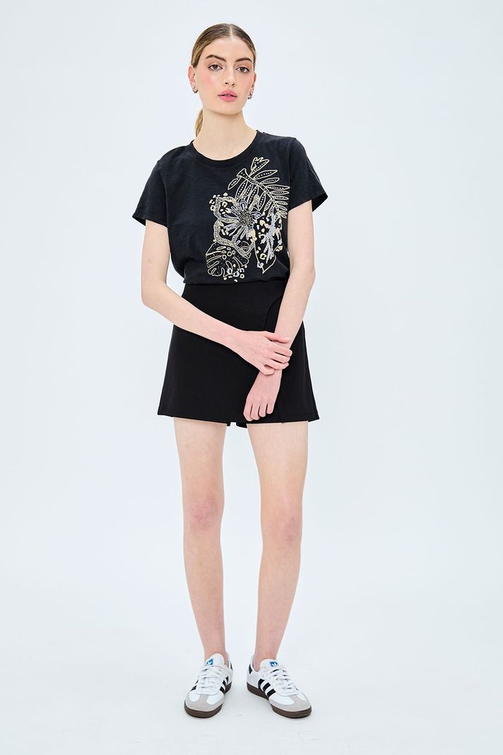 Polera Estampada Negro iO 14620224056102-4