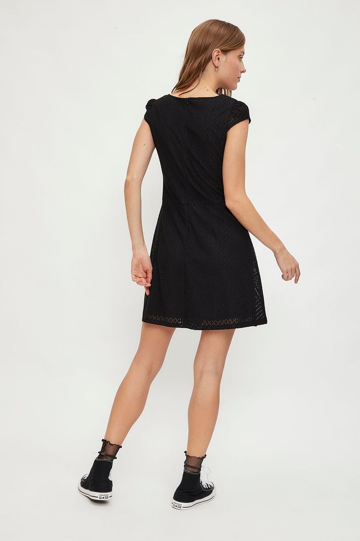 Vestido Liso Negro iO 13020224004102-4