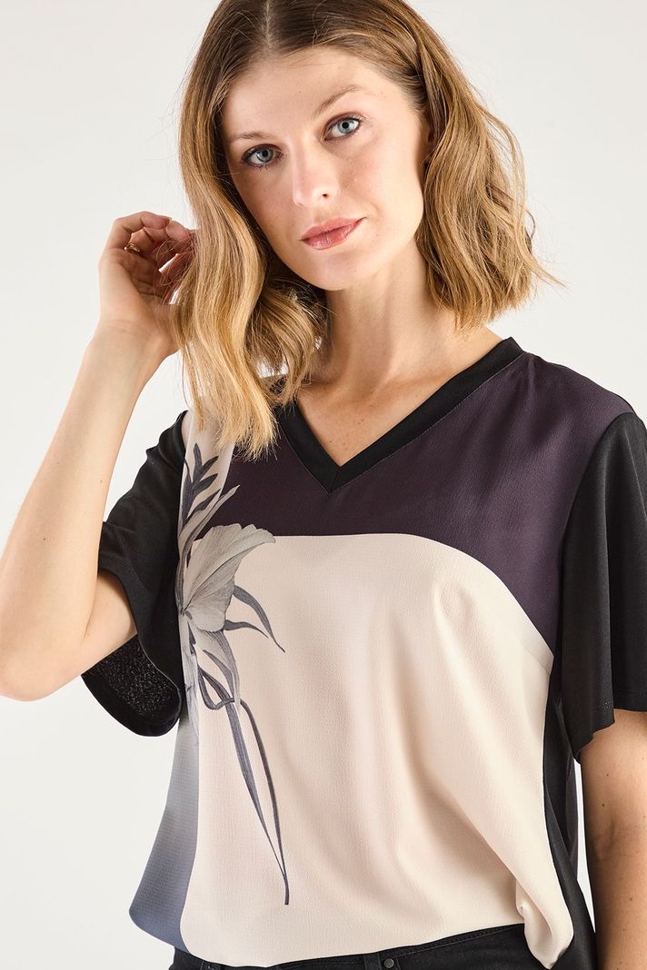 Polera Estampada Negro 14602125002102-1