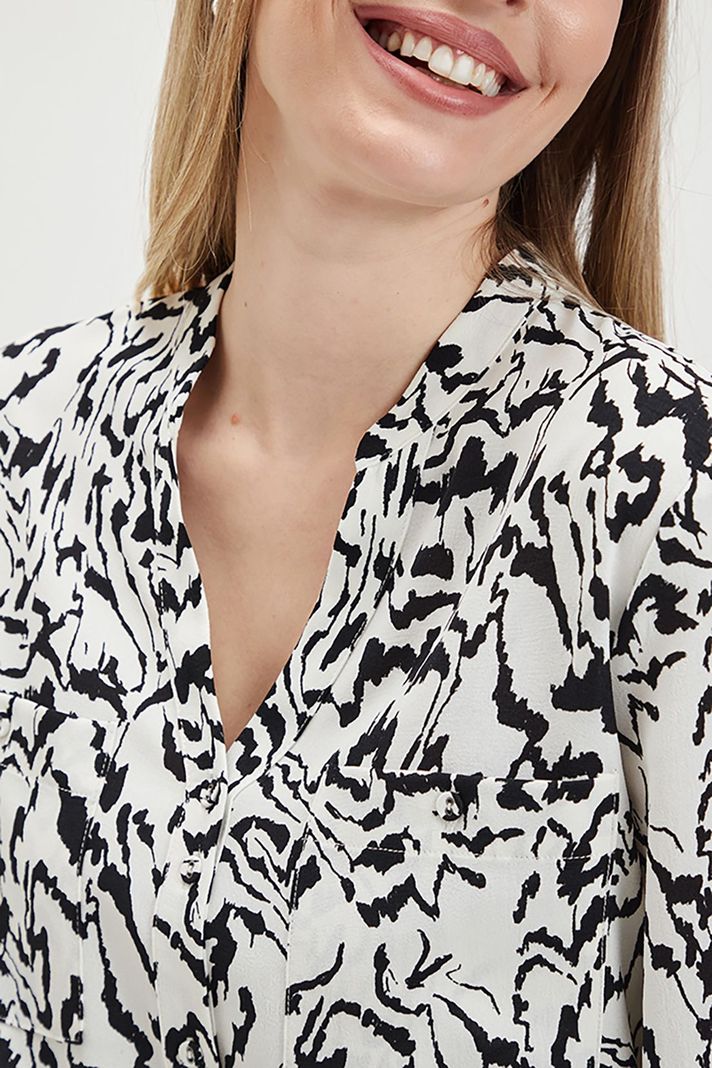 Blusa Estampada Cuello Mao Blanco Ash 14107224053105-1