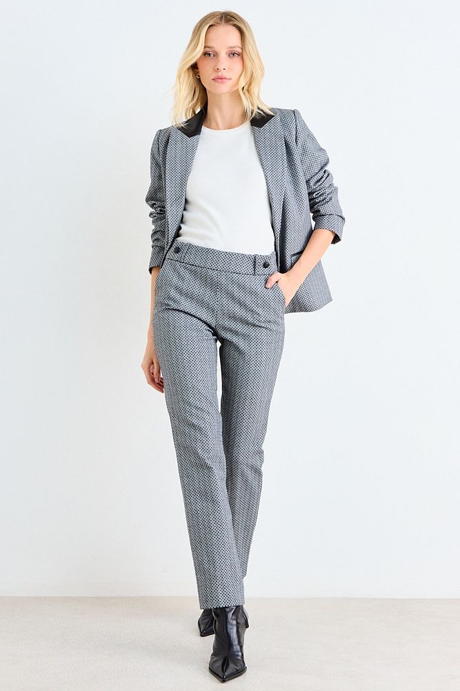 Pantalon Fantasia Negro Ash 11107126052102... a $26.990