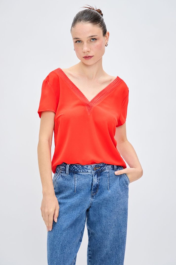 Blusa Lisa Rojo iO 14020224084103-0