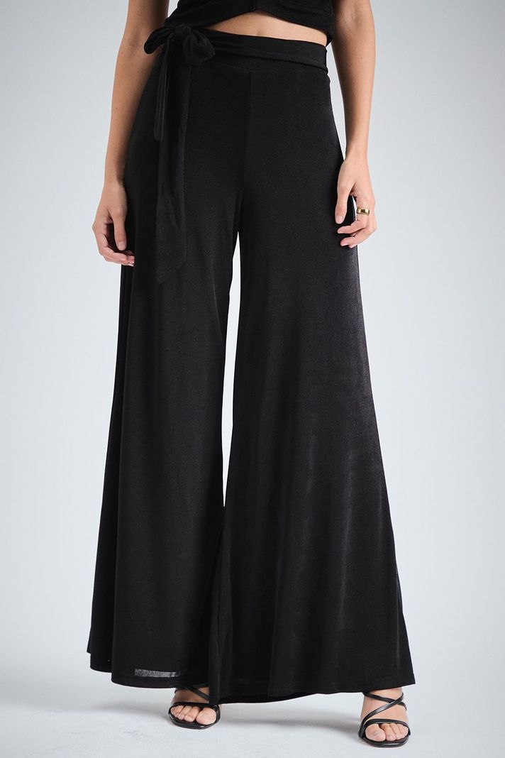 Pantalon Liso Negro iO 11020224066102-1