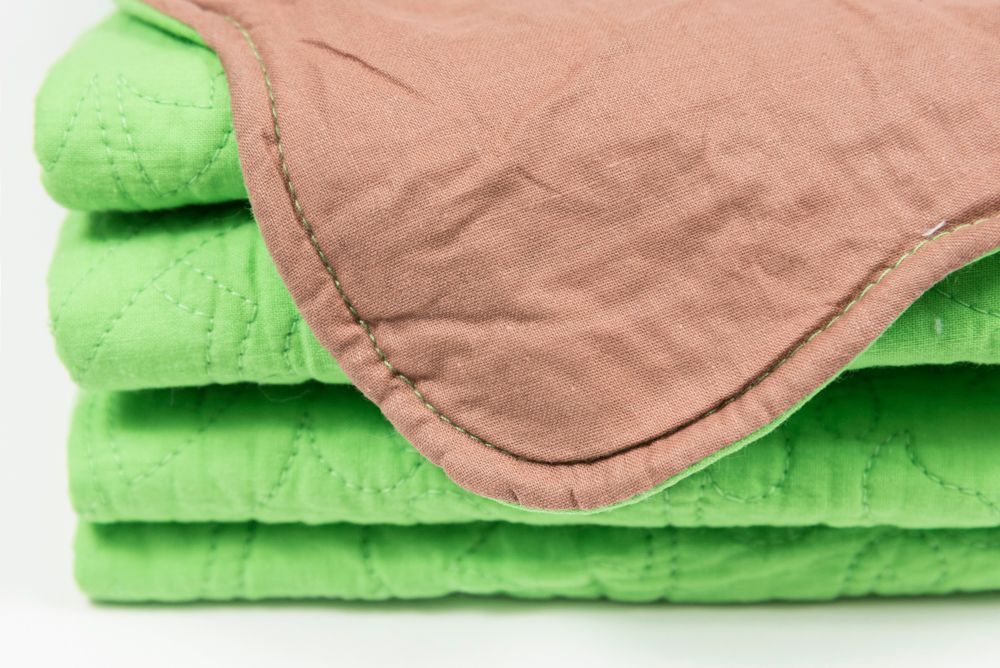 Cobertor Quilt Verde / Cafe King-1