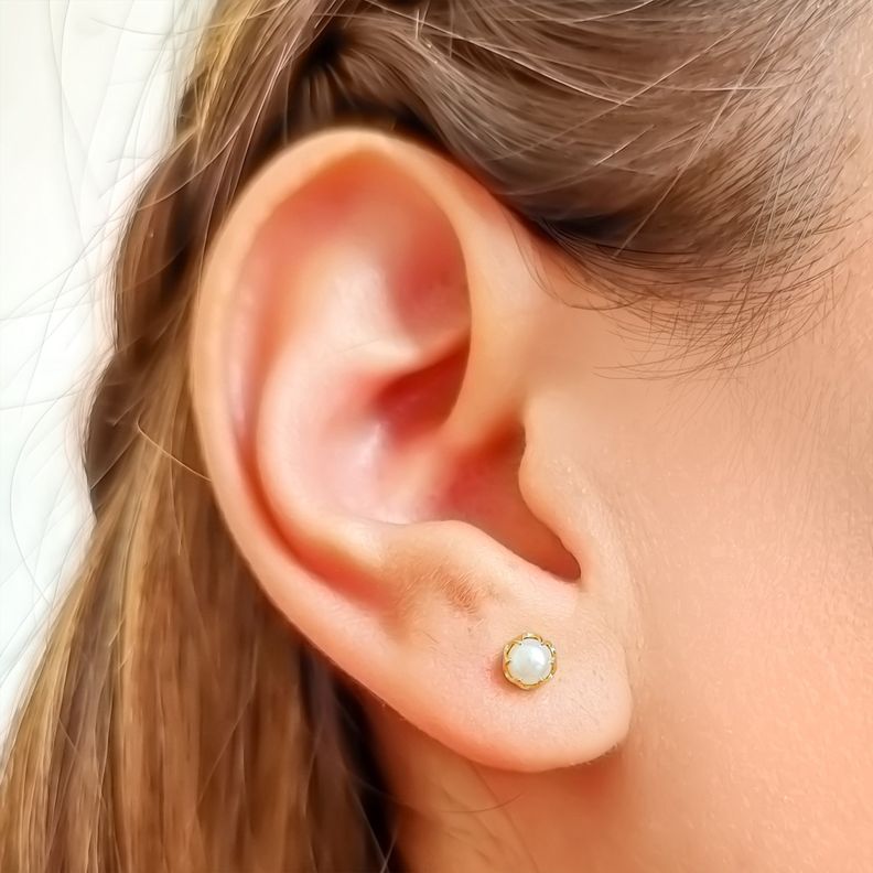 Aros Bebé Perla Sintética 4mm Enchapado Oro 18K-2