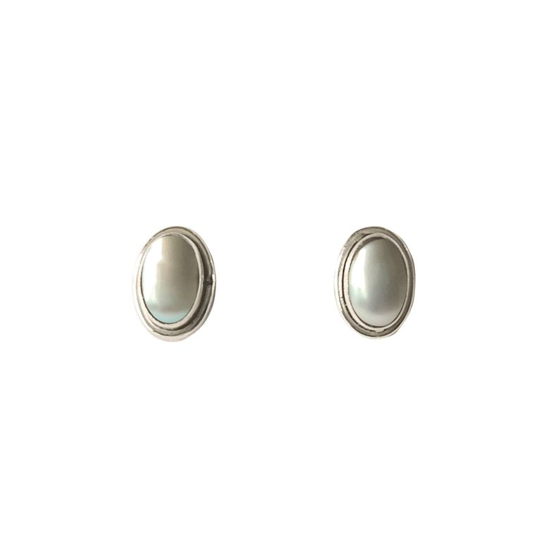 Aros Botón Óvalo Perla Plata Fina 925-0