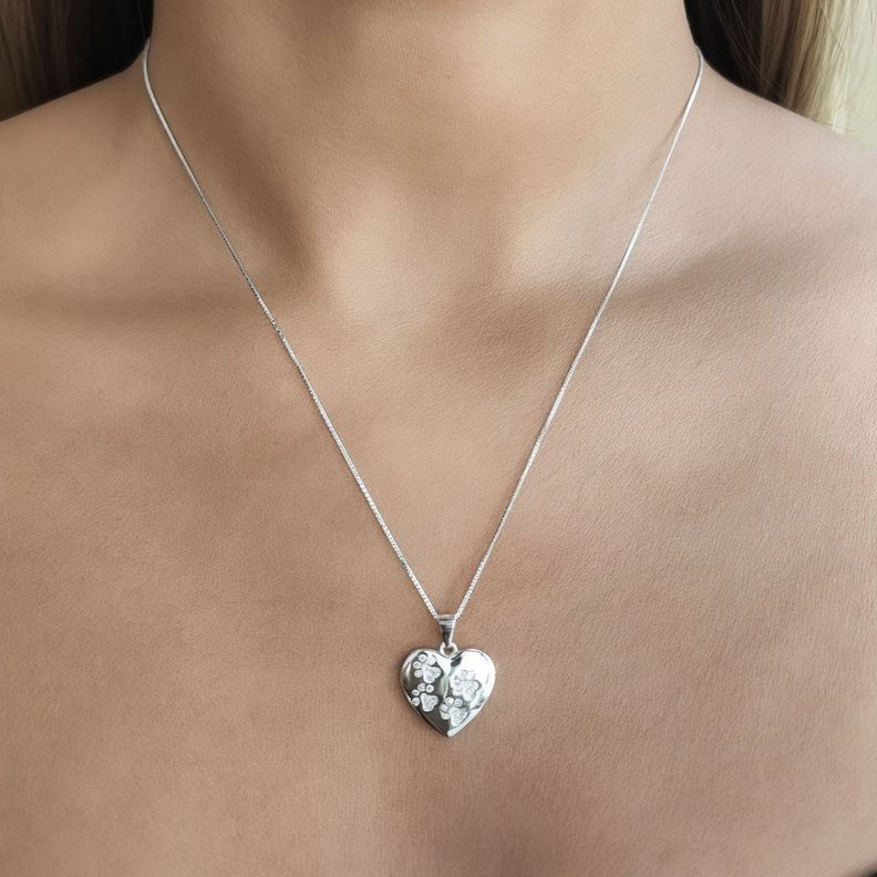 Collar Corazón Huellas Circón Plata Fina 925-1