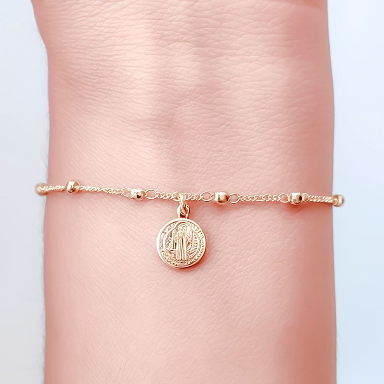 Pulsera Medalla San Benito Bolitas Enchapado Oro 18K-2
