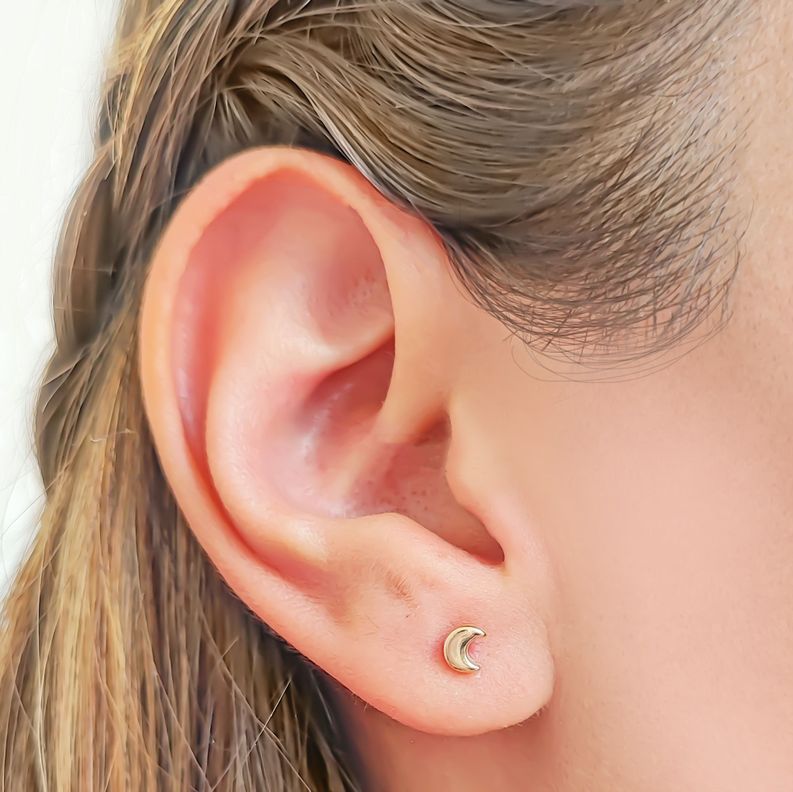 Aros Abridores Bebé Luna Laminado Oro 18K-1