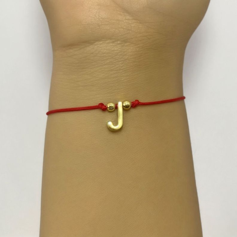 Pulsera Letra J Cordón Rojo Enchapado Oro 18K-2