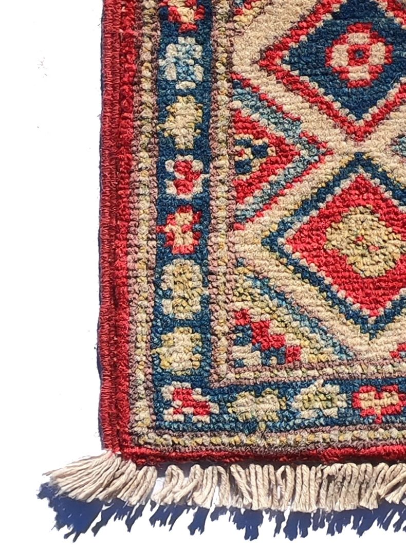 Alfombra Persa Clásica de Lana, Kazak de 1.80 x 1.20 mts., KZ193-2