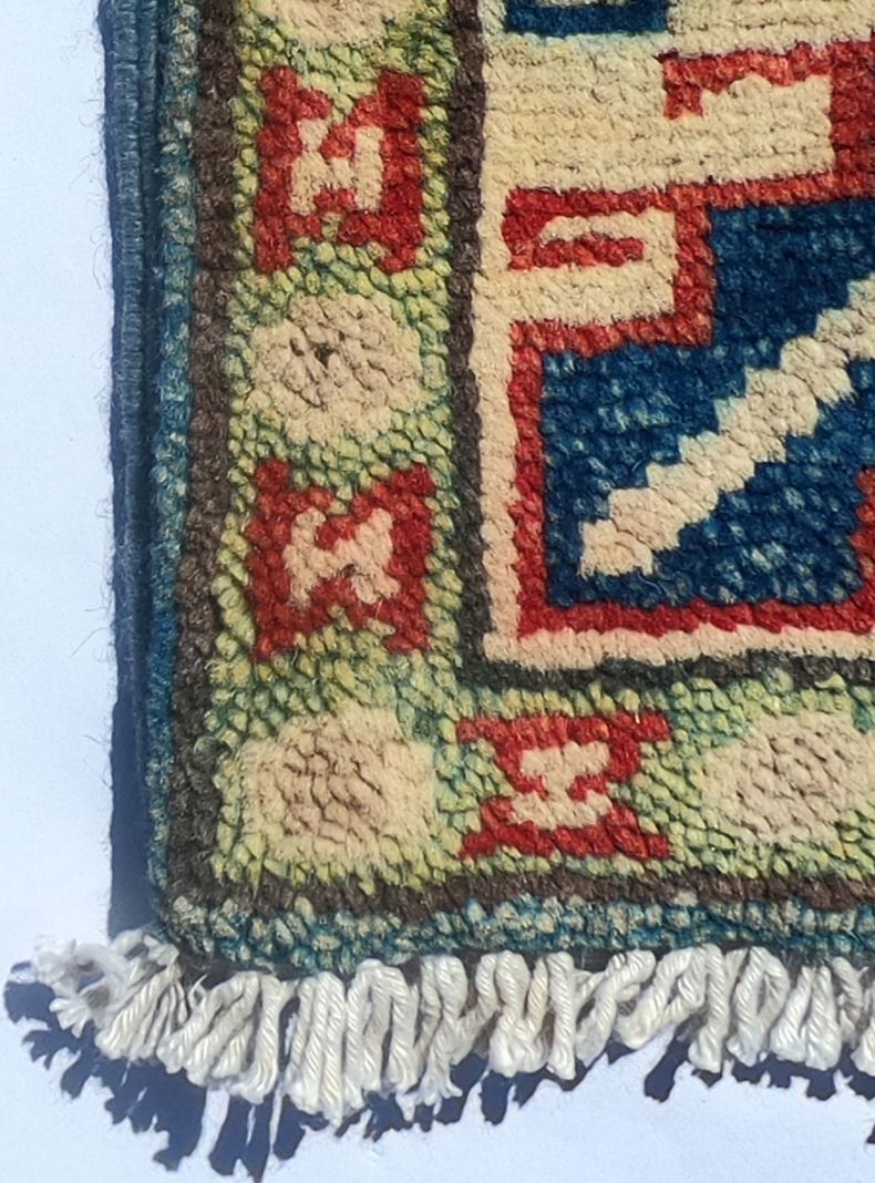 Alfombra Persa Clásica de Lana, Kazak 1.10 x 0.90 mts, KZ143-2