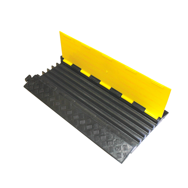 Protector De Cables De 5 Canales QRubber-0