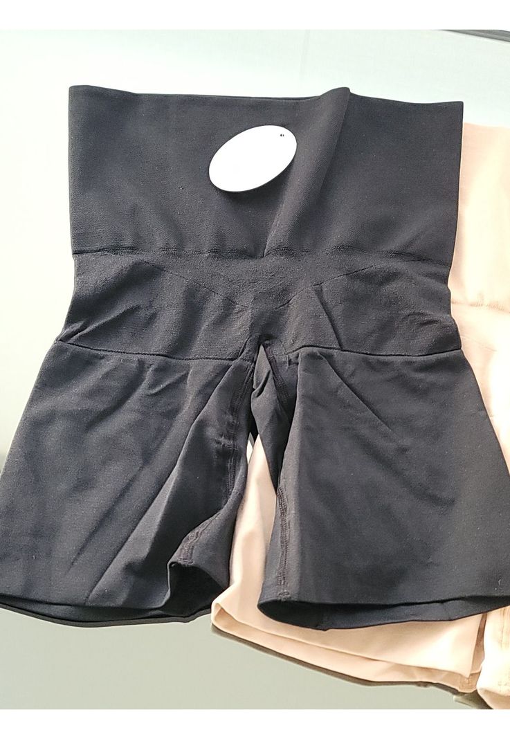 FAJA CALZÓN LEVANTA COLA CON PIERNAS 433-2