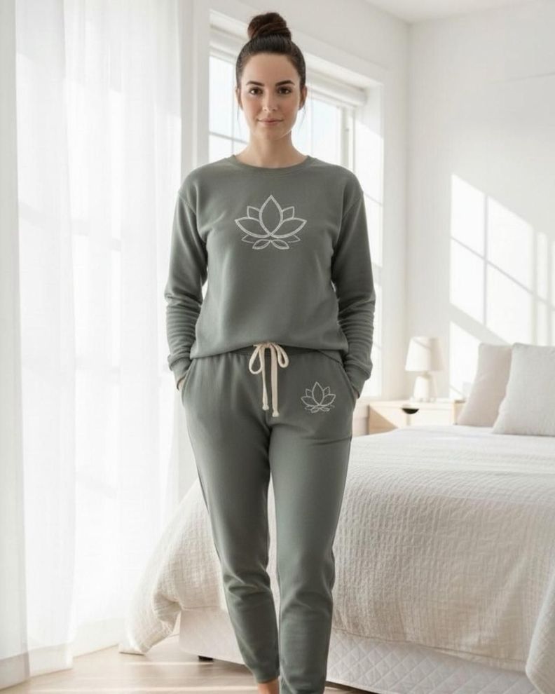 Pijama Franela Mujer Estampado Flor de Loto Verde XS