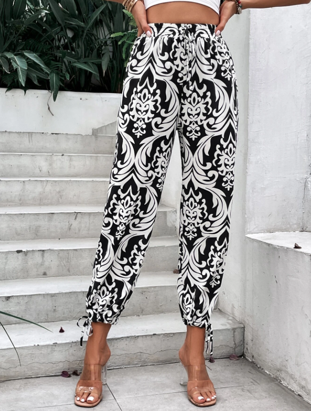 Pantalón Jogger con Estampado Integral-1
