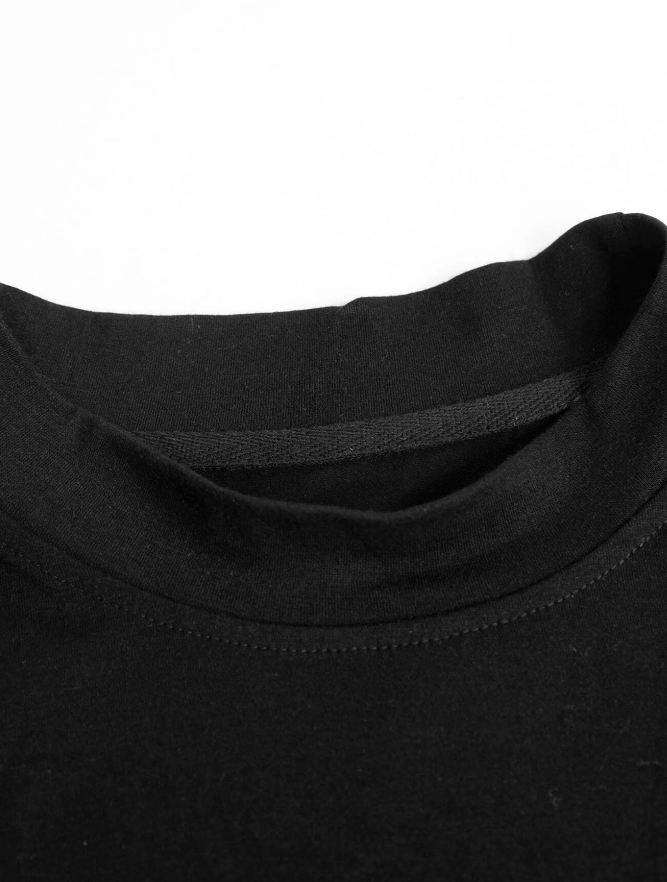 Camiseta Casual de Color Combinado con Diseño "Balance"-1